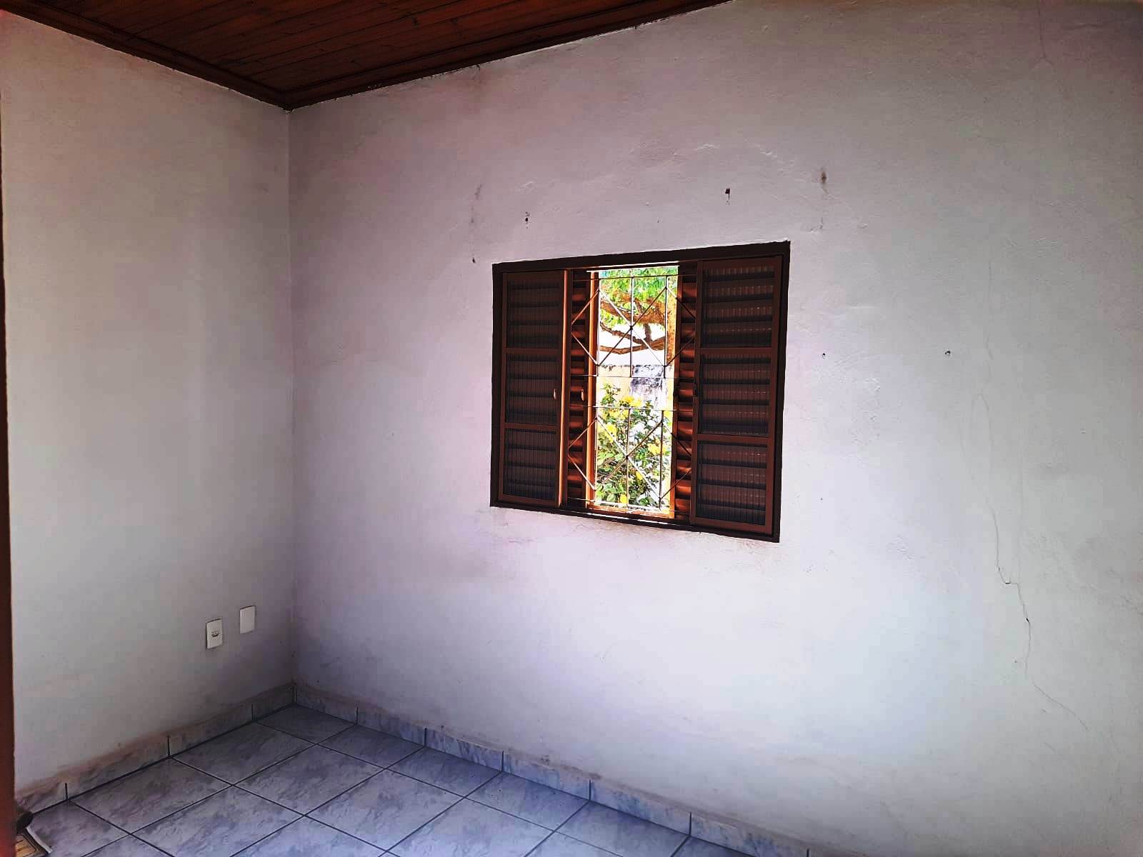CASA DE ESQUINA NO BAIRRO SÃO JOAQUIM, PRÓXIMA AO SÃO CRISTÓVÃO