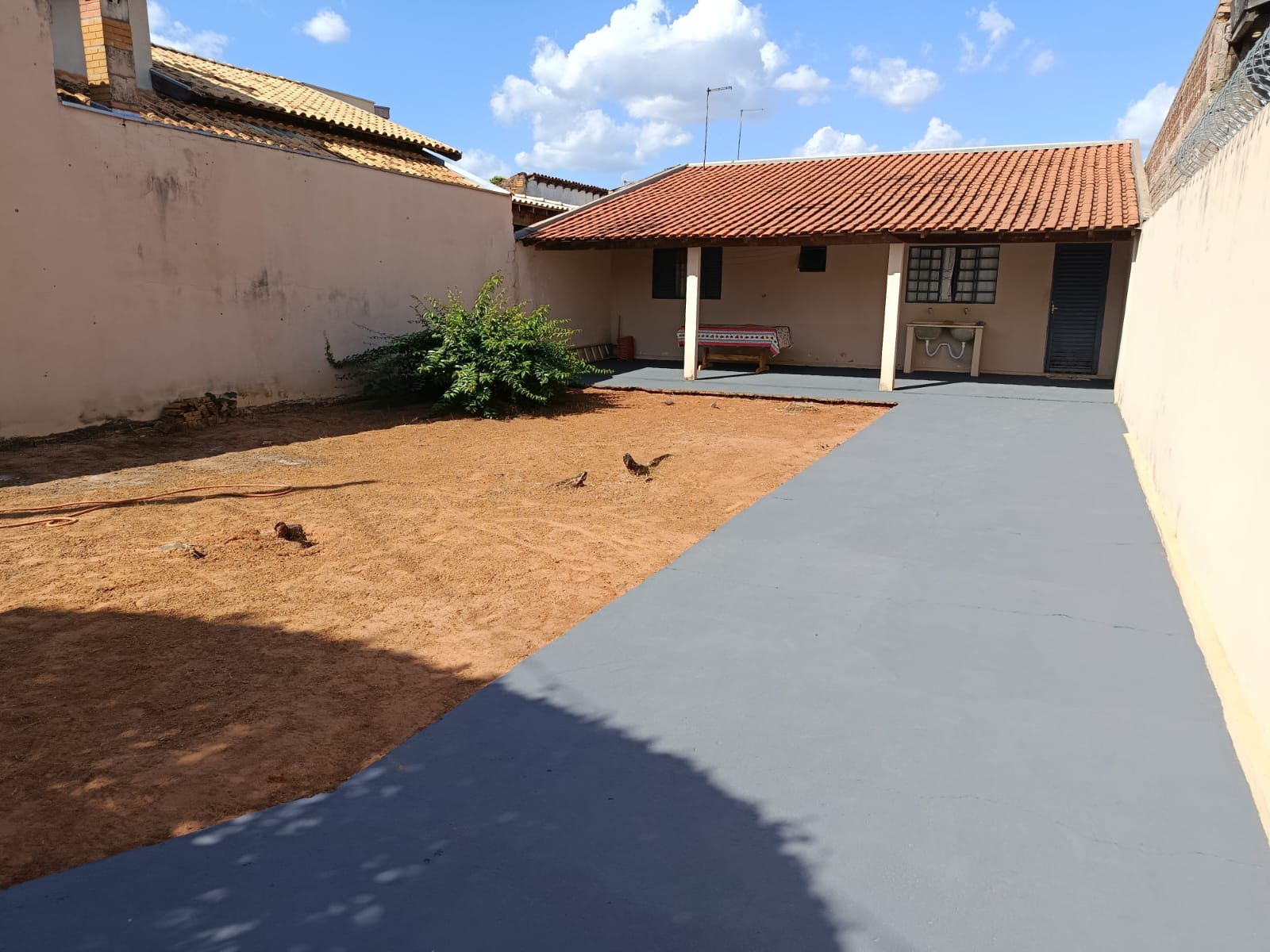Rua José Diniz Mendonça, 470 - Residencial Jardim Tropical