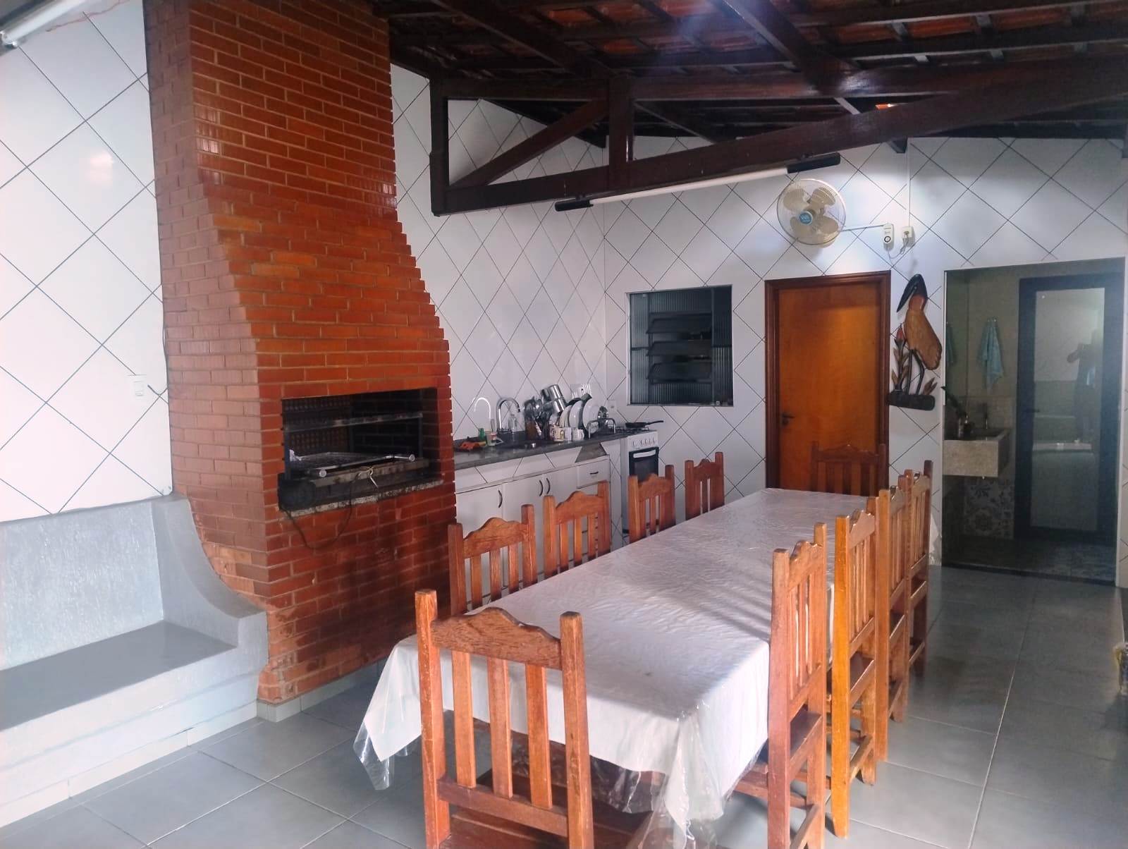 ÓTIMA CASA NO JARDIM SANTO ANTÔNIO
