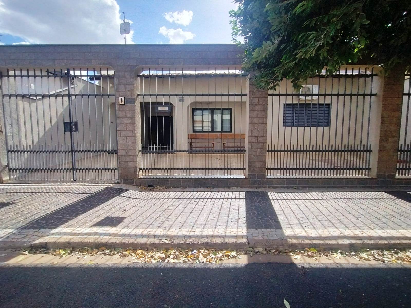 ÓTIMA CASA NO JARDIM SANTO ANTÔNIO
