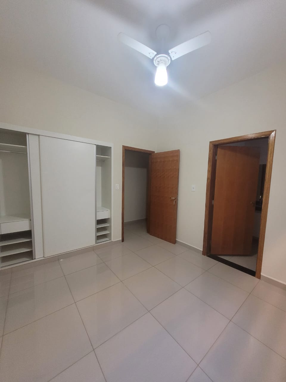 Rua Treze de Maio, 268 - Centro