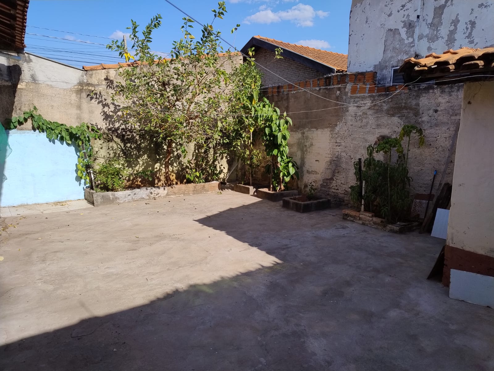 VILA PAULISTA - ÓTIMA LOCALIZAÇÃO