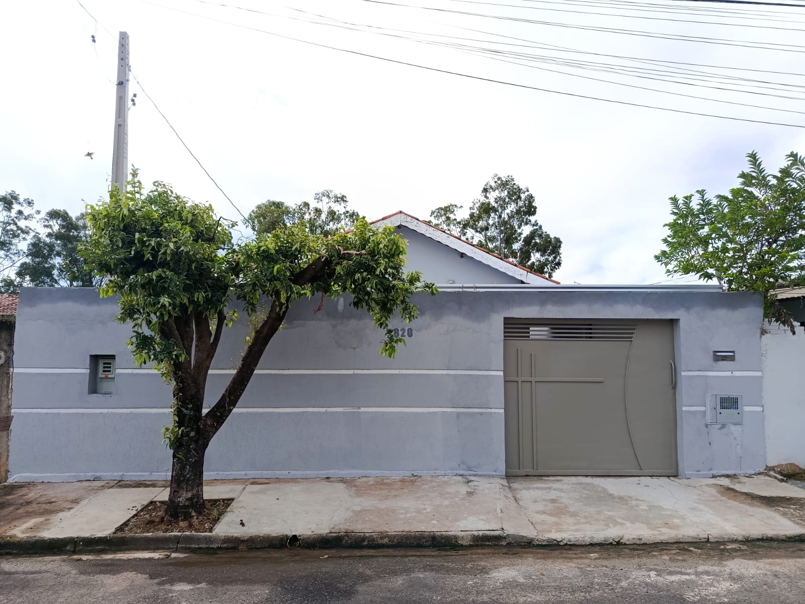 Rua Professor Elio Rubens Galvão Aires, 820 - Residencial Jardim do Lago