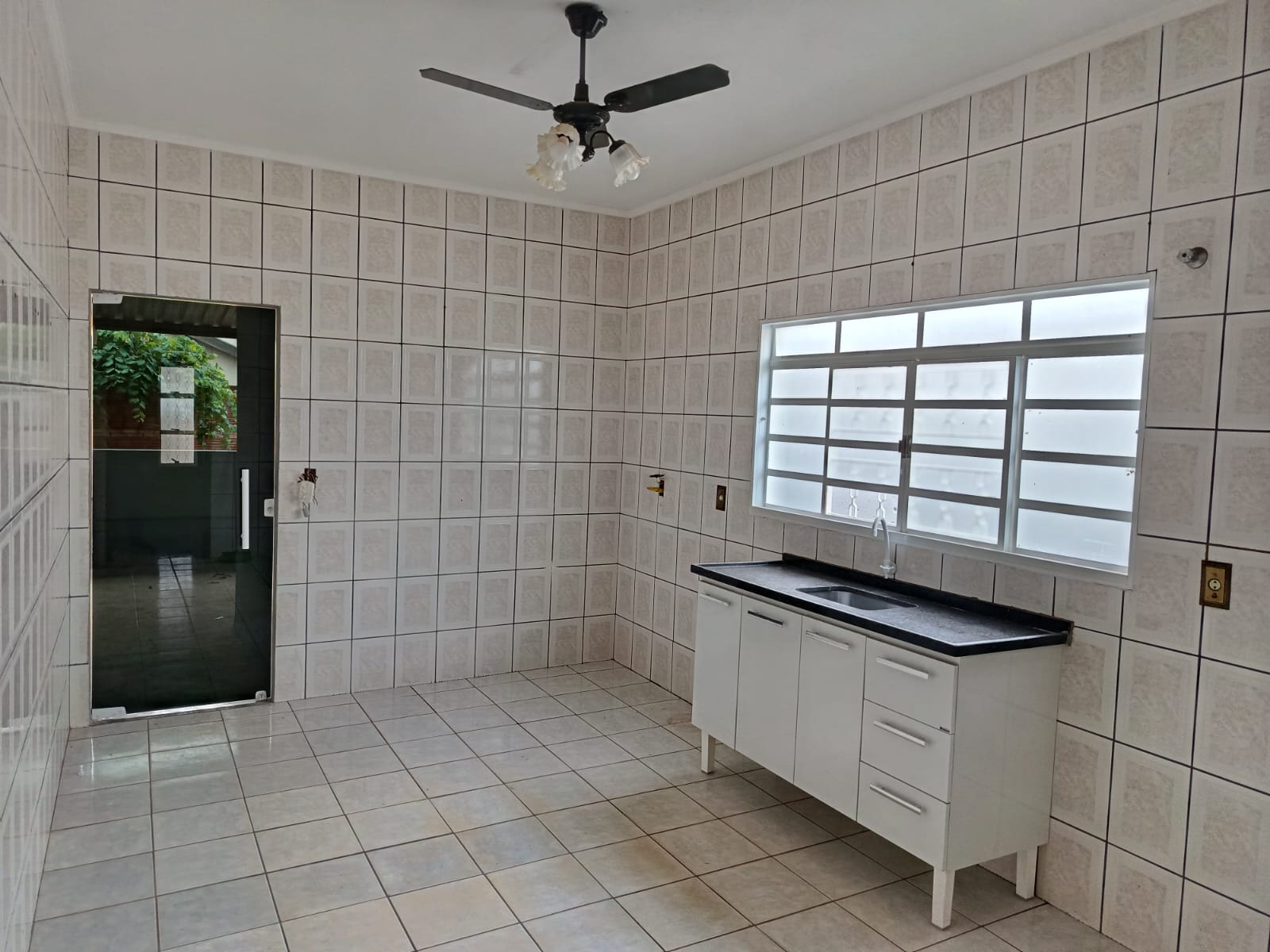 Rua Professor Elio Rubens Galvão Aires, 820 - Residencial Jardim do Lago