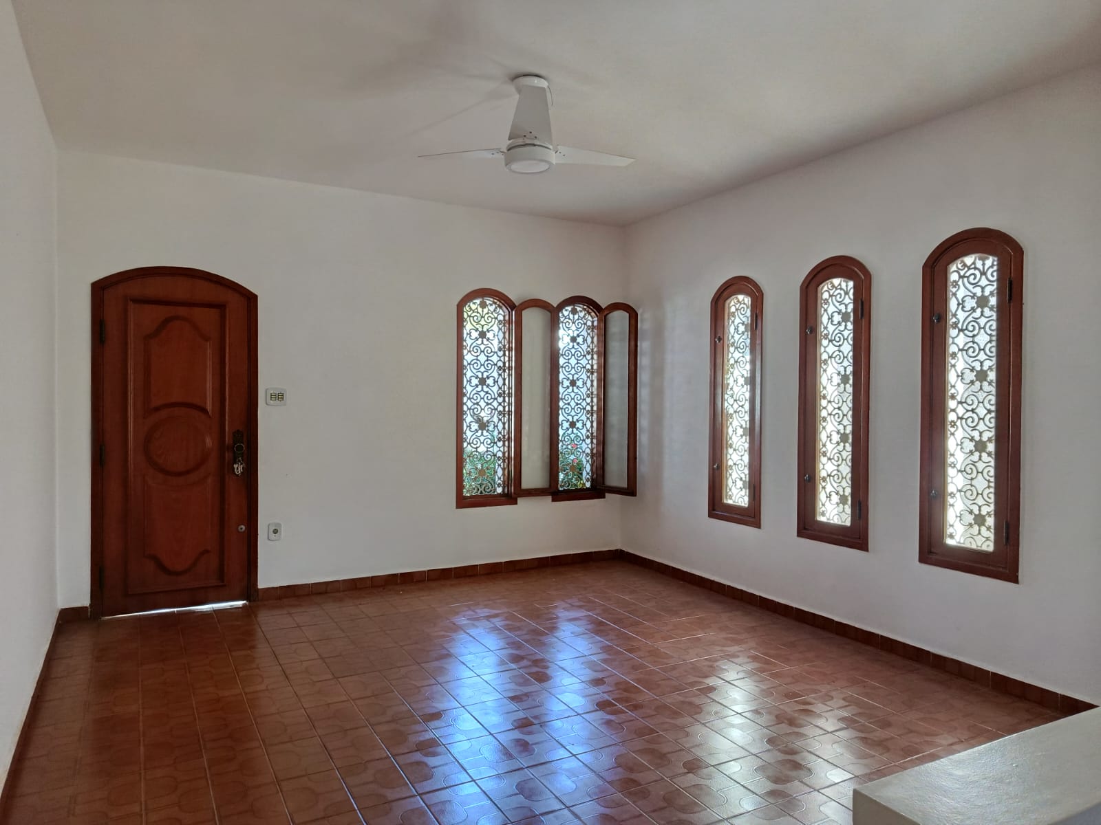 Avenida dos Jequitibás,104 - Parque Residencial Village