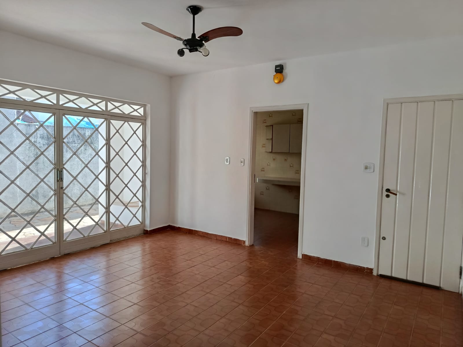 Avenida dos Jequitibás,104 - Parque Residencial Village