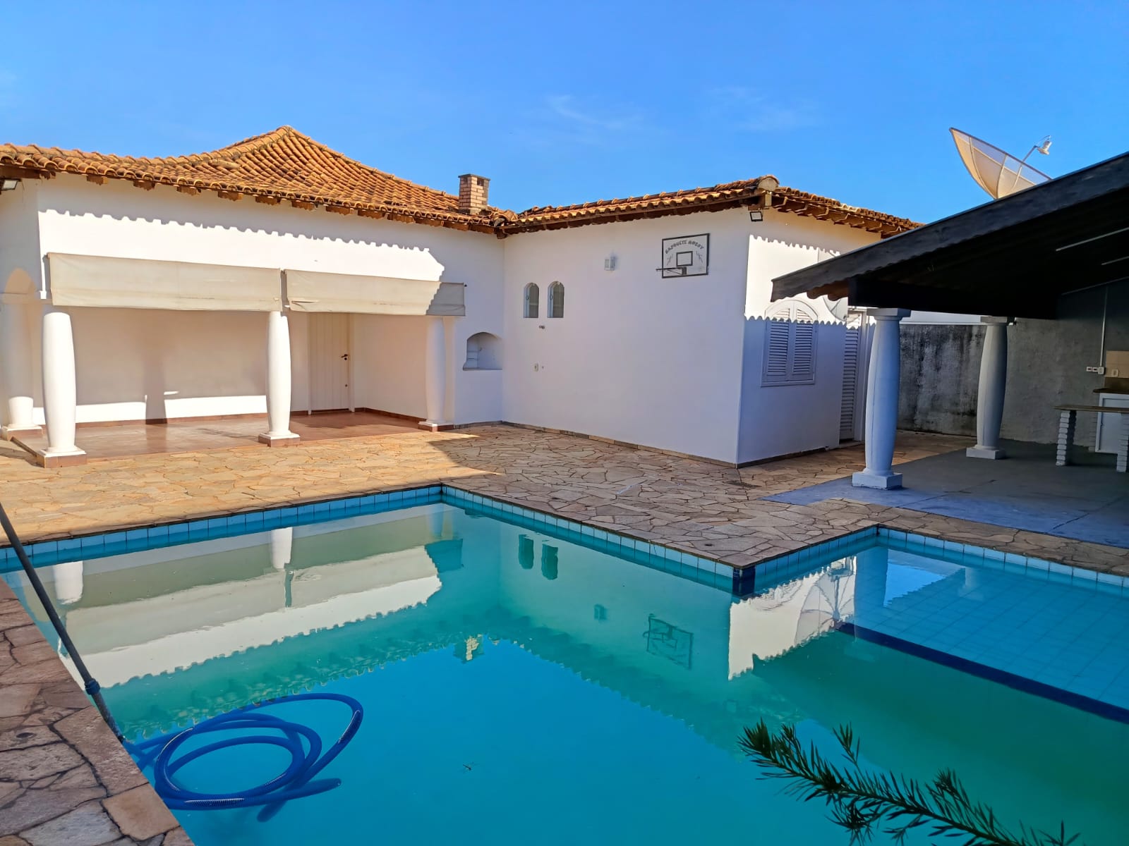Avenida dos Jequitibás,104 - Parque Residencial Village