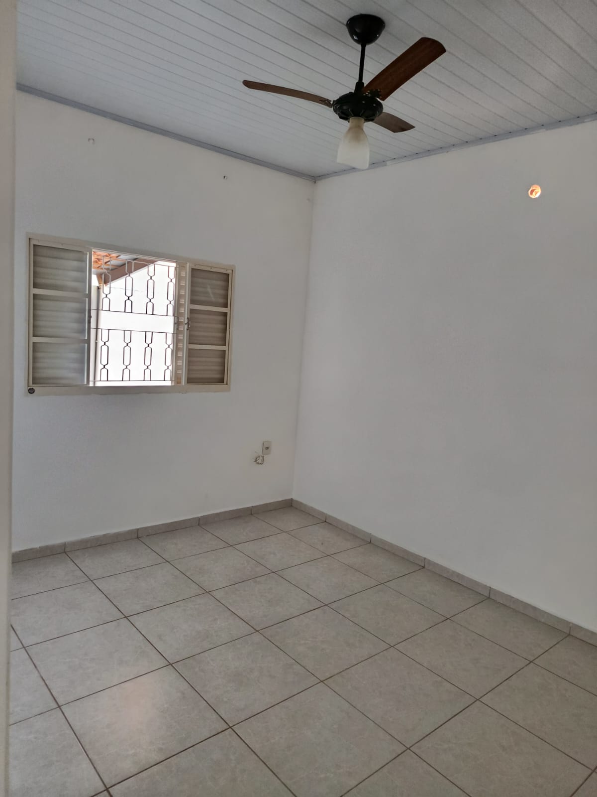 Rua Maria Rosa Passafaro Altimari,1019 - Residencial Jardim do Lago