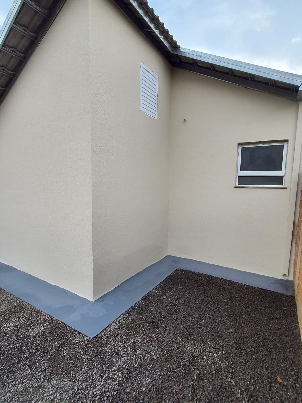 LINDA CASA NO CONDOMÍNIO PITANGUEIRAS, ABAIXO DO PREÇO DE MERCADO