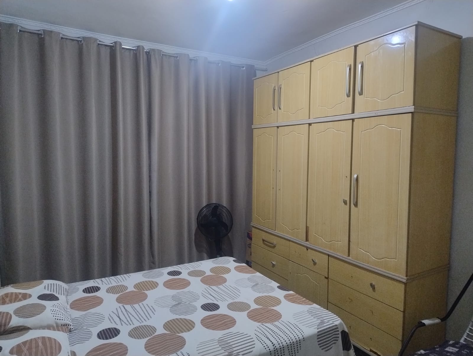 ÓTIMO INVESTIMENTO, DUAS CASAS NO MESMO TERRENO