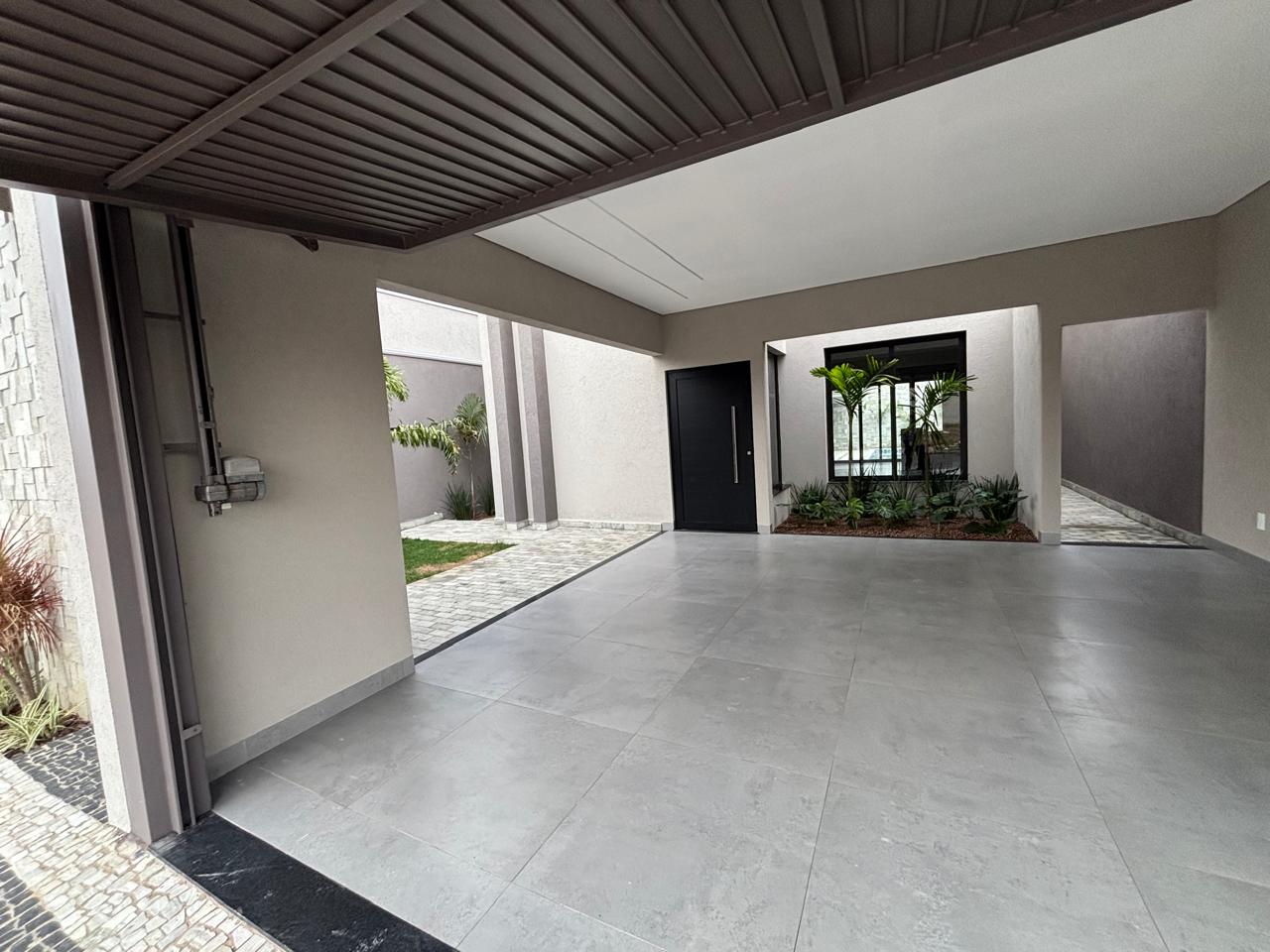 LINDA CASA NOVA NO MAIS PARQUE