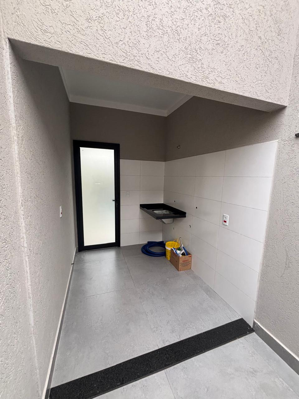 LINDA CASA NOVA NO MAIS PARQUE