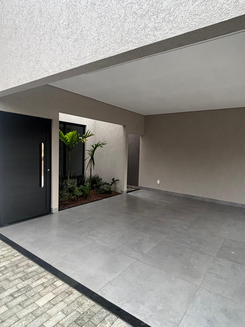 LINDA CASA NOVA NO MAIS PARQUE
