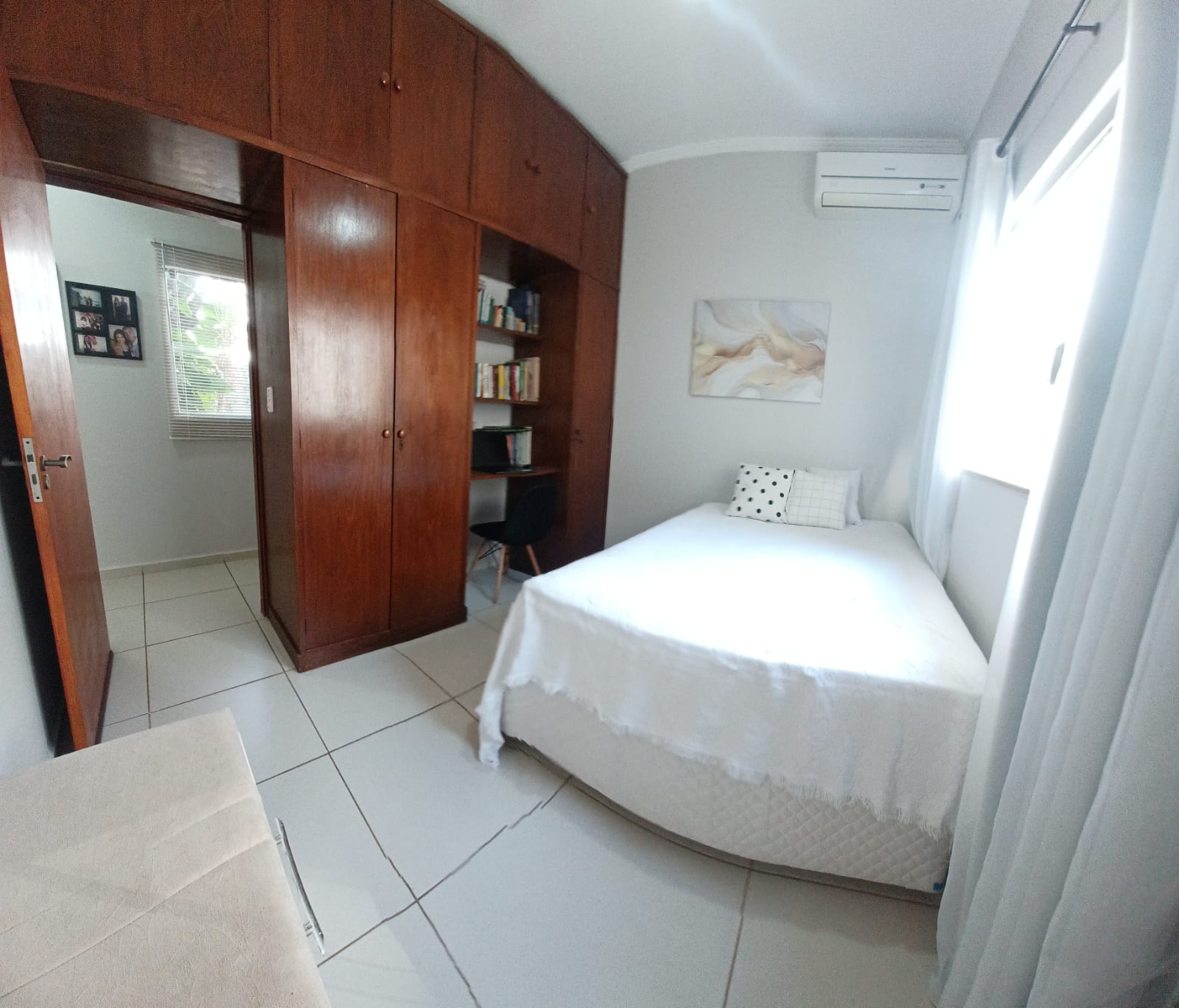 LINDA CASA NO RESIDENCIAL FERNANDA