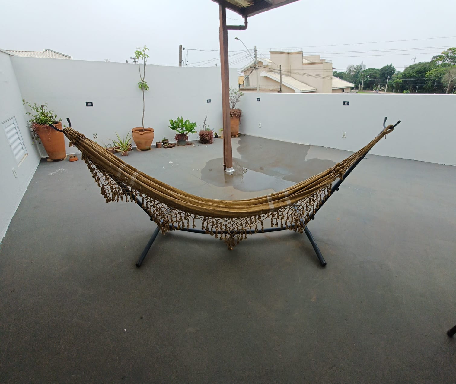 LINDA CASA NO RESIDENCIAL FERNANDA