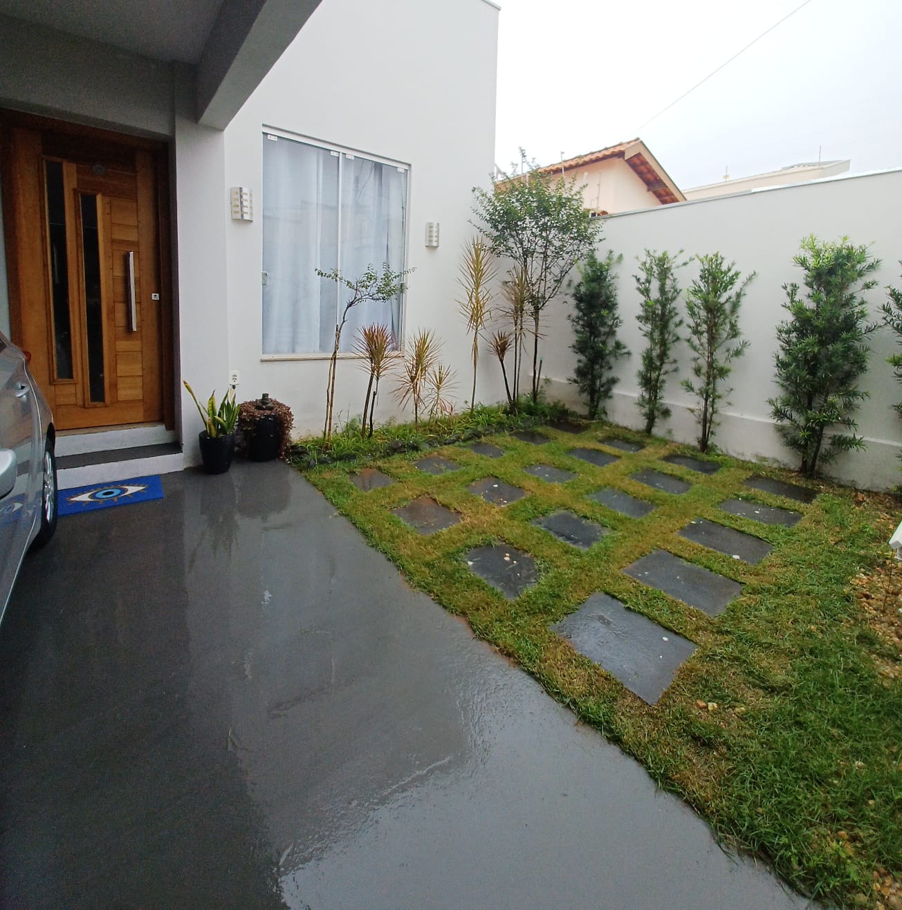 LINDA CASA NO RESIDENCIAL FERNANDA