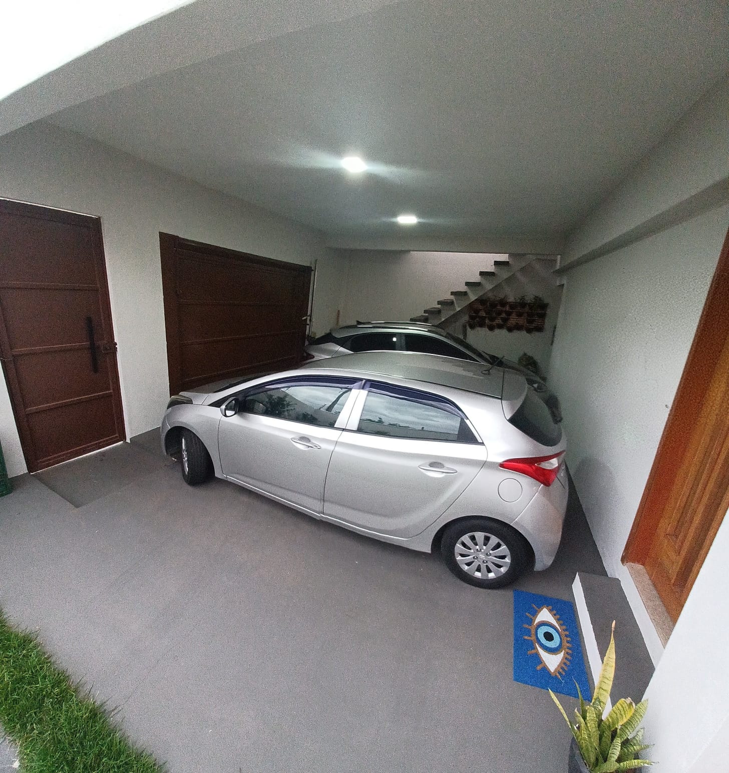 LINDA CASA NO RESIDENCIAL FERNANDA