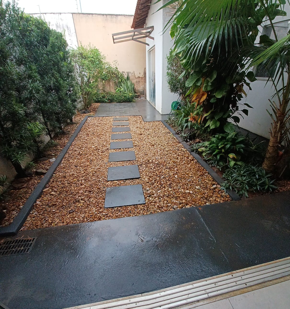 LINDA CASA NO RESIDENCIAL FERNANDA
