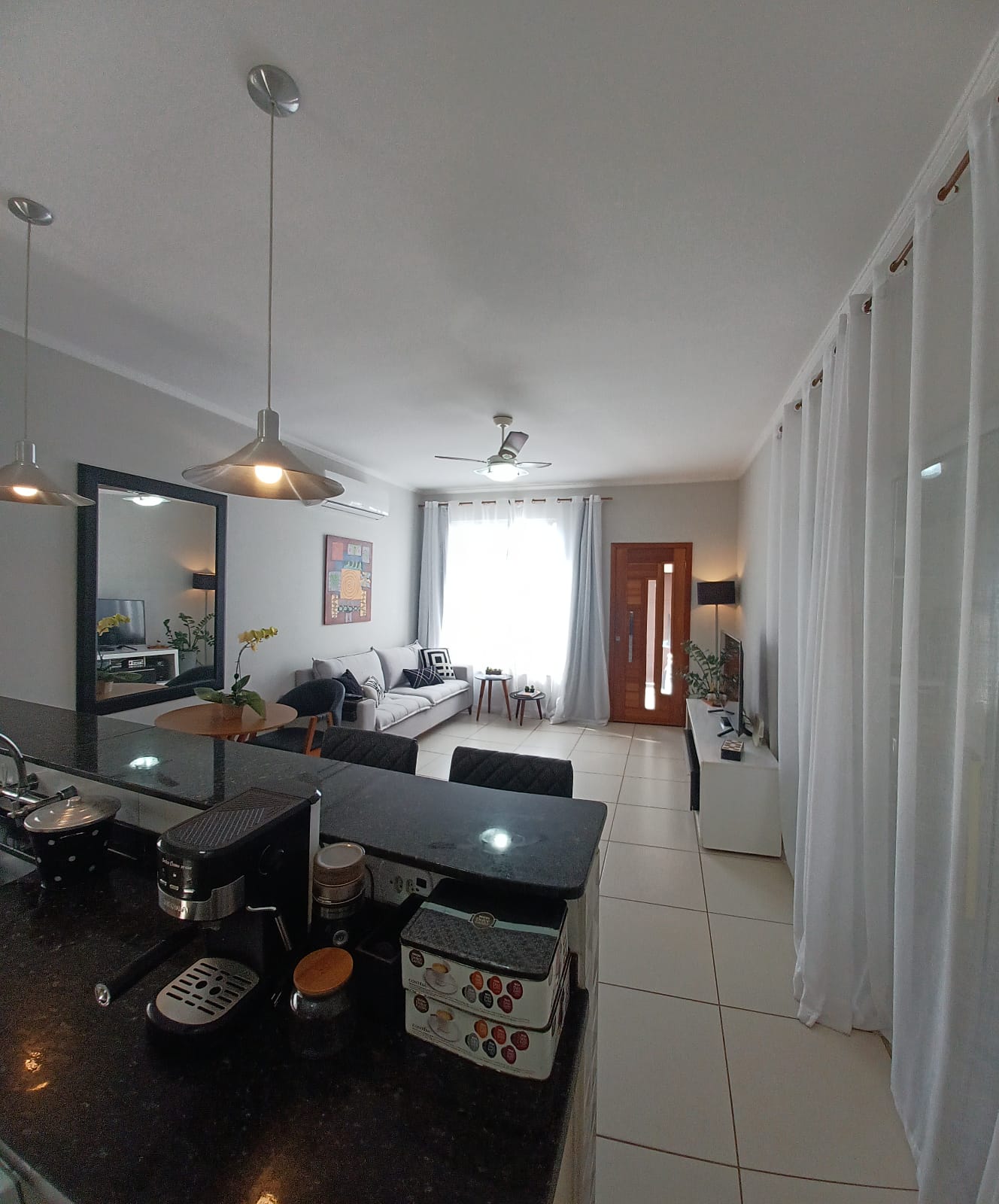 LINDA CASA NO RESIDENCIAL FERNANDA