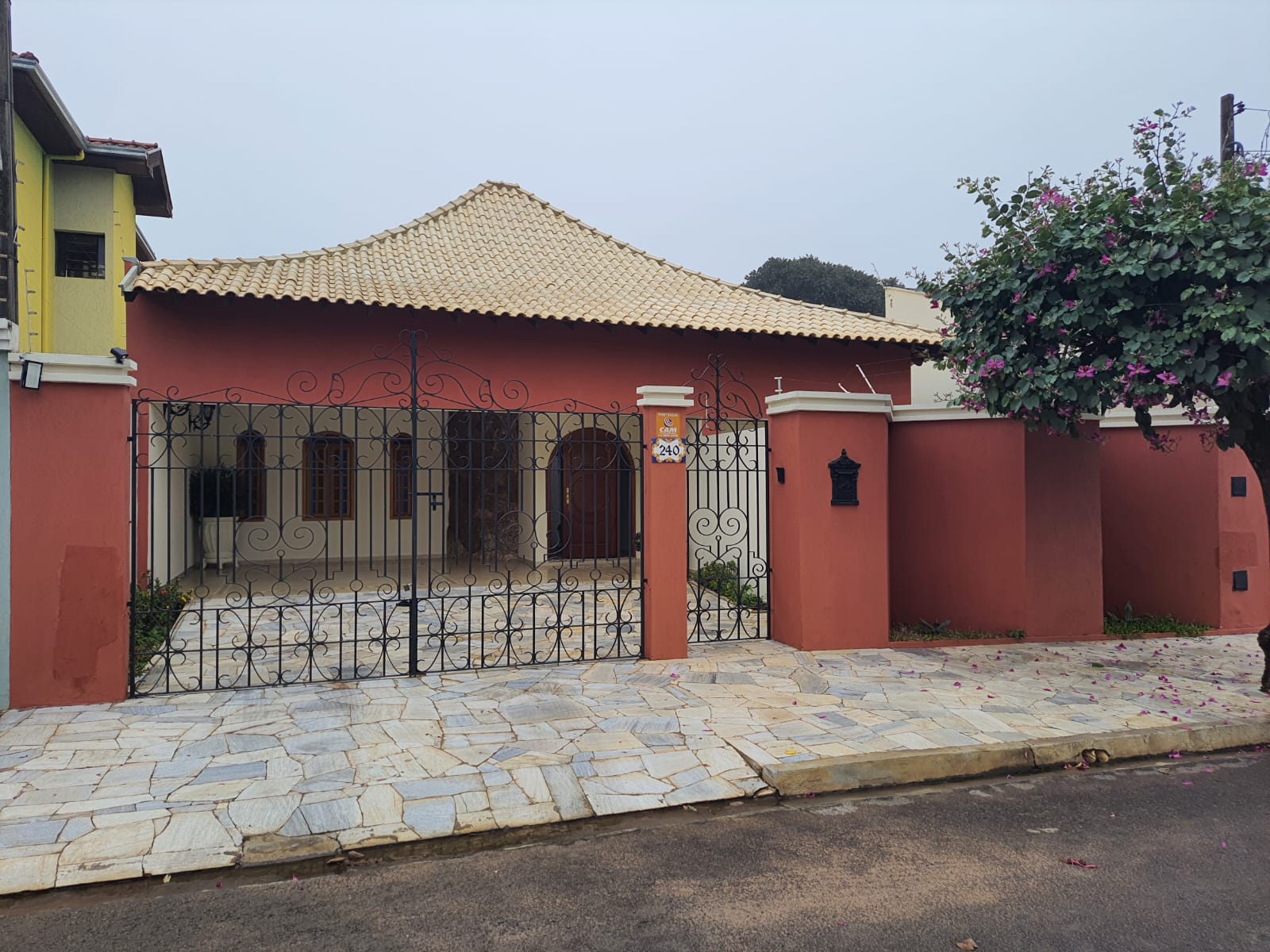 ÓTIMA CASA NO RESIDENCIAL MARIO SABINO