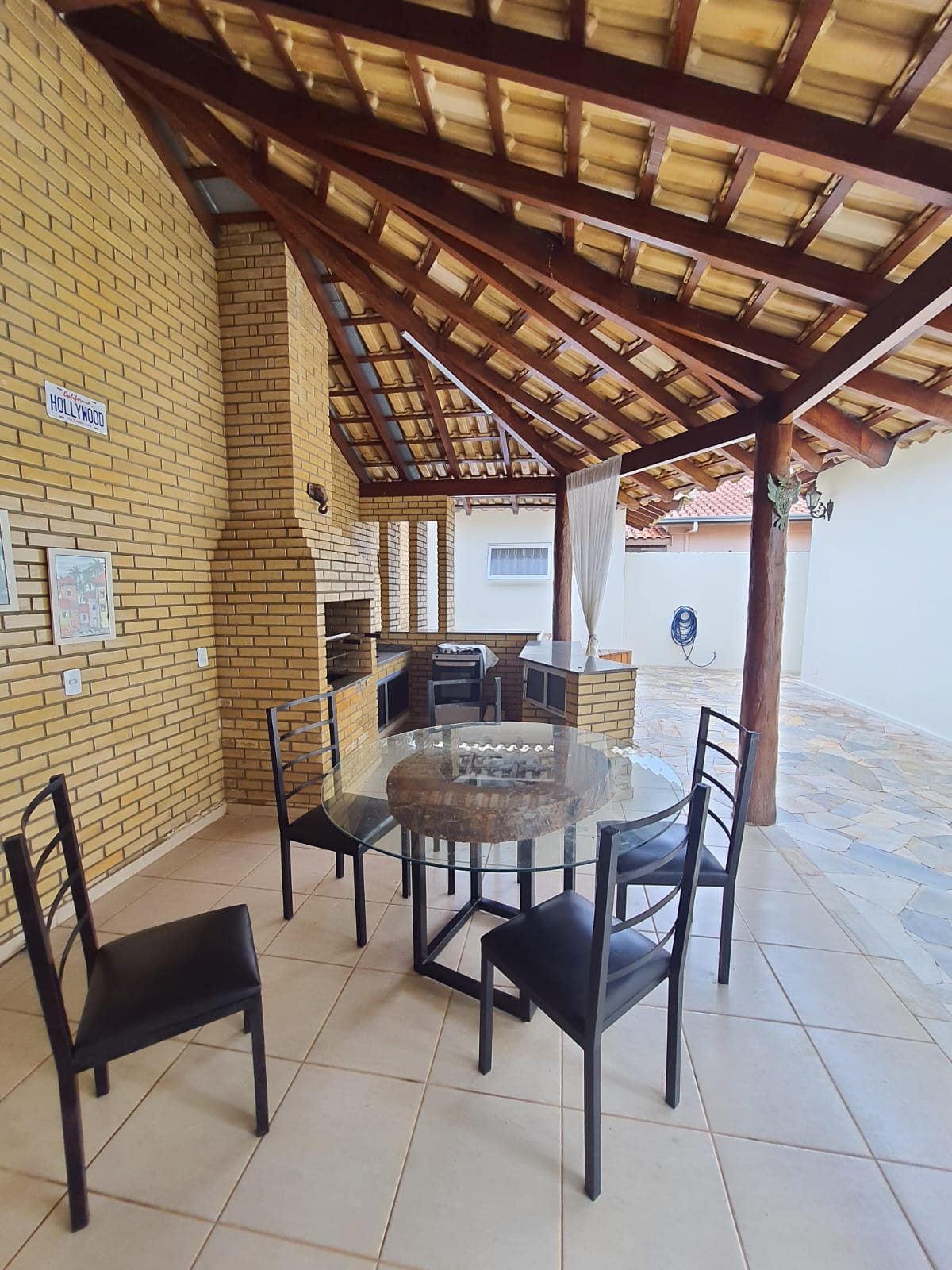 ÓTIMA CASA NO RESIDENCIAL MARIO SABINO