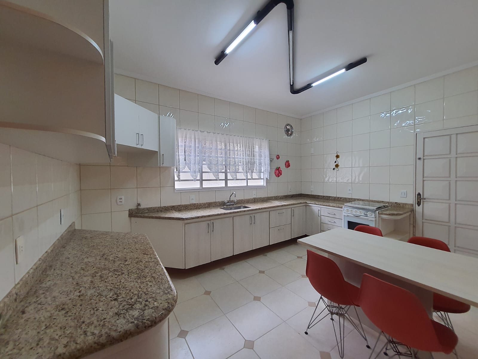 ÓTIMA CASA NO RESIDENCIAL MARIO SABINO
