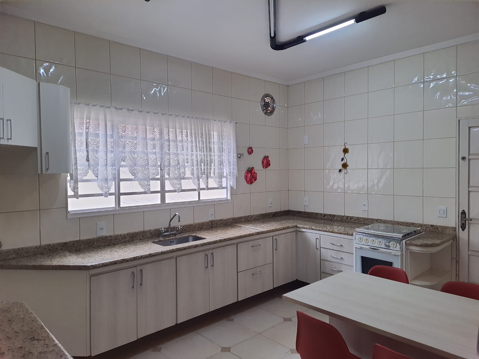 ÓTIMA CASA NO RESIDENCIAL MARIO SABINO