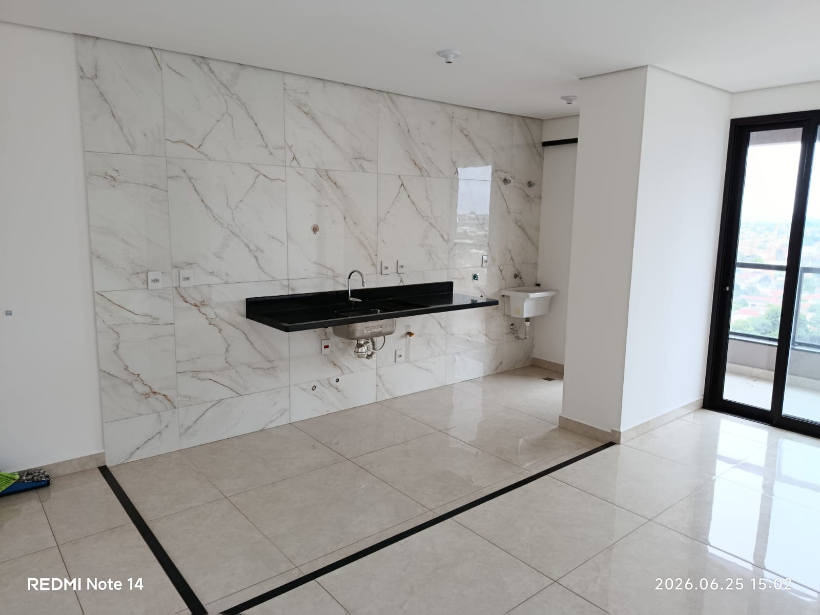 Avenida Antônio Veronese, 345 - Apto 102 - Vila Fátima