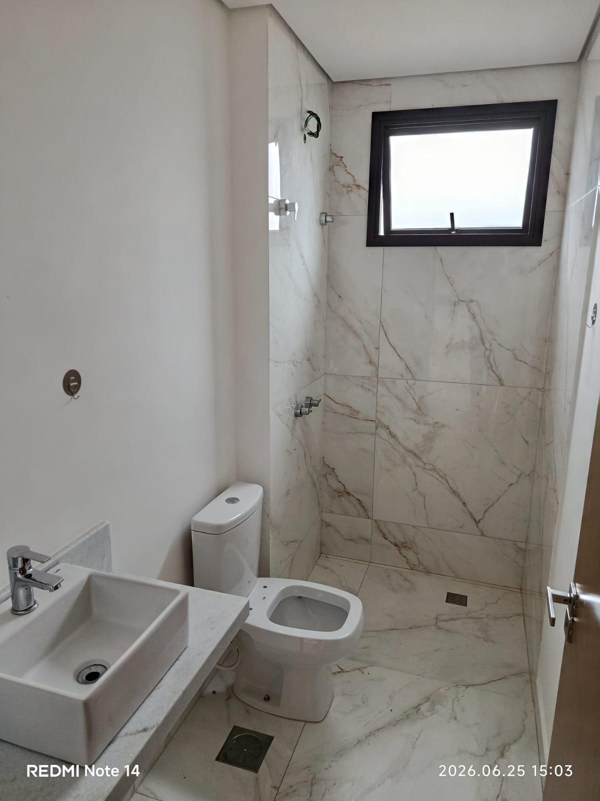 Avenida Antônio Veronese, 345 - Apto 102 - Vila Fátima