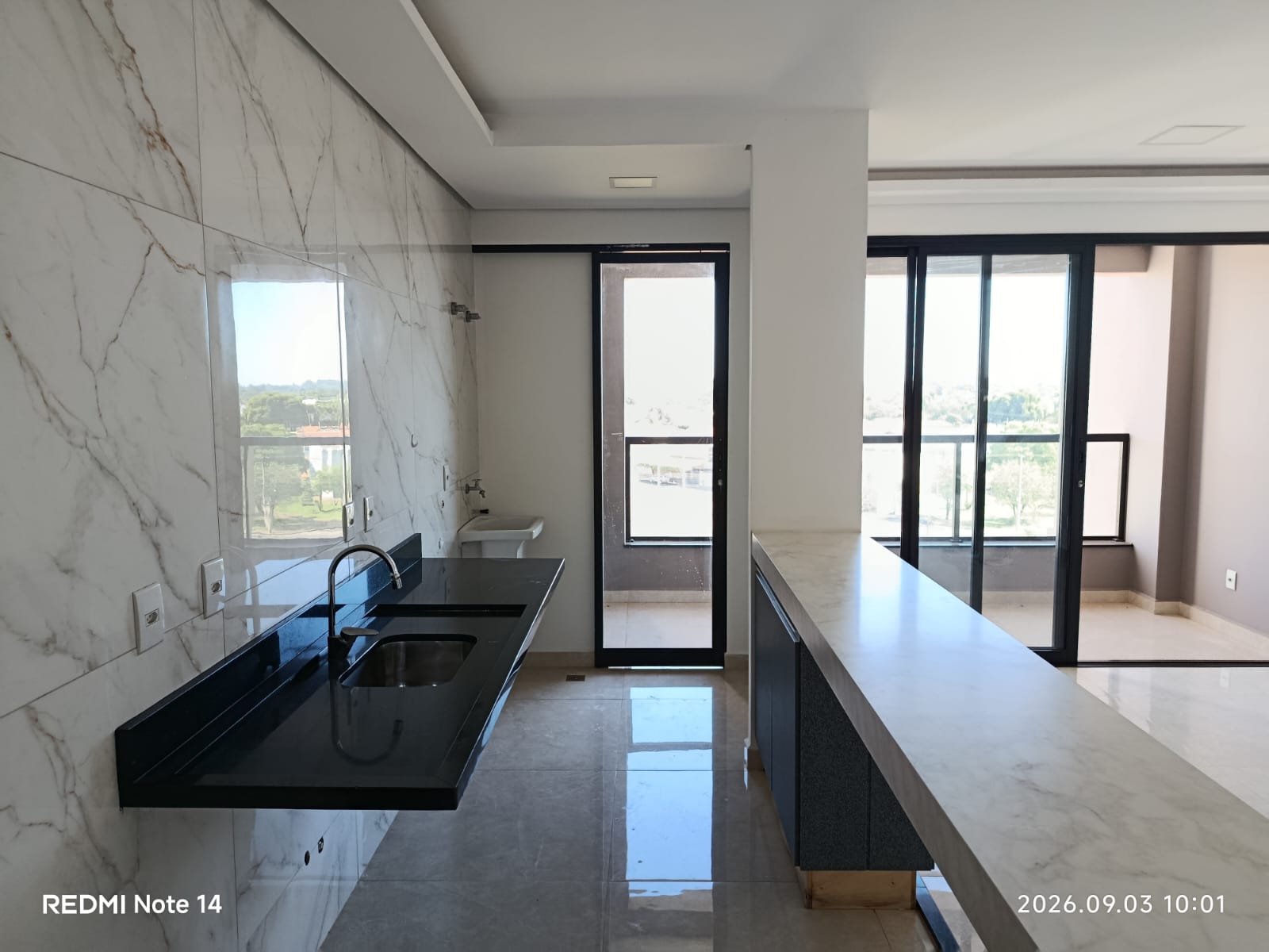 Avenida Antônio Veronese, 345 - Apto 64 - Vila Fátima