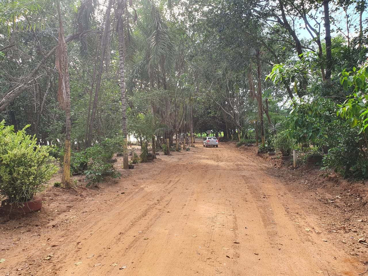 LINDO RANCHO NO CONDOMÍNIO RECANTO DO SOL NASCENTE