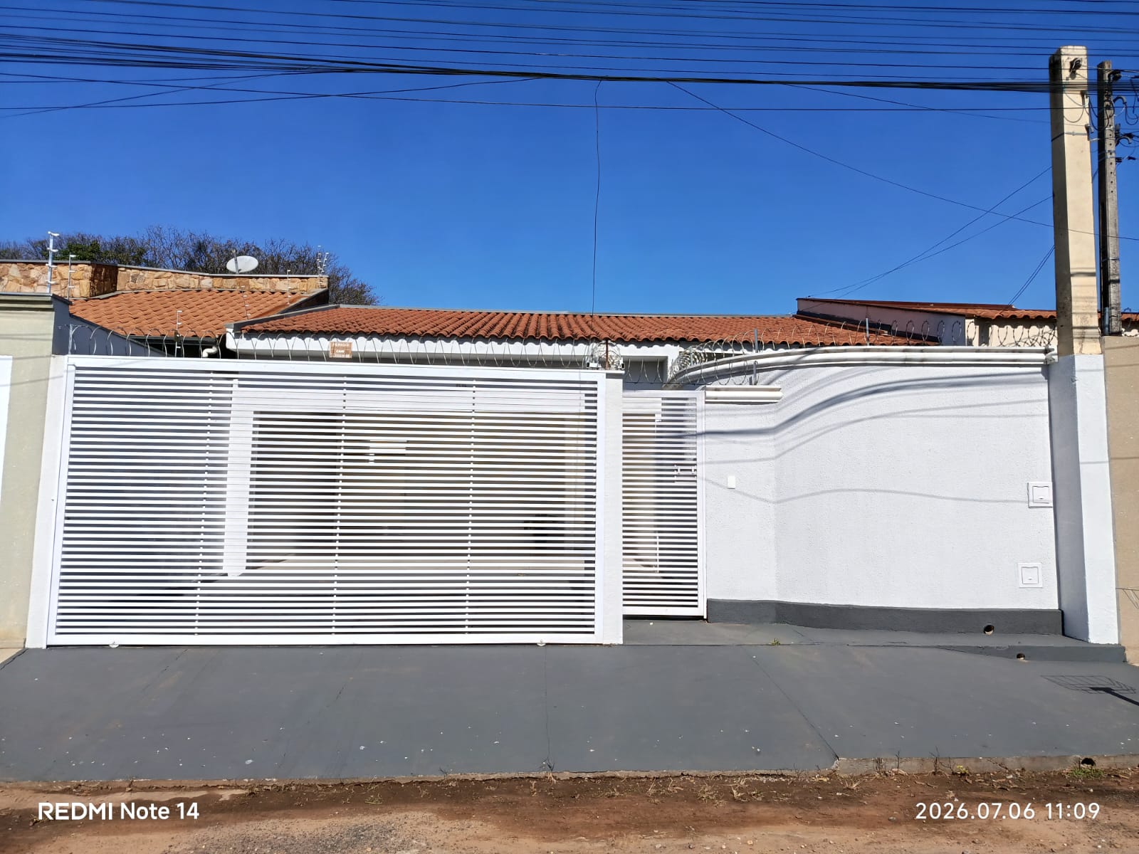 Rua Gabriela Nunes Garcia Azadinho, 65 - Residencial Dois Irmãos