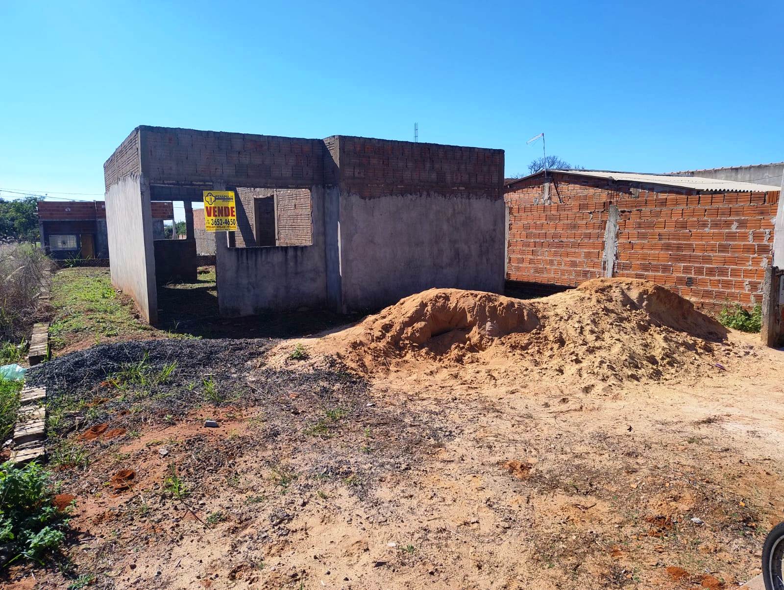 CONSTRUÇÃO NO MAIS SOLAR