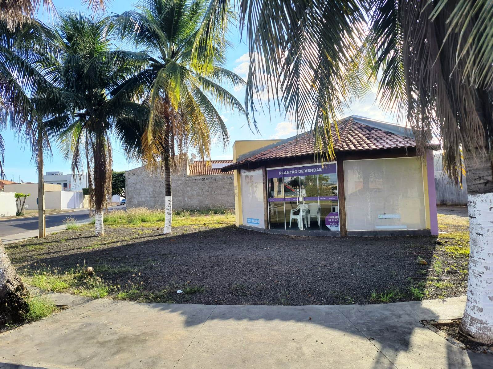 DOIS ÓTIMOS TERRENOS JUNTOS NO JARDIM DO LAGO 5