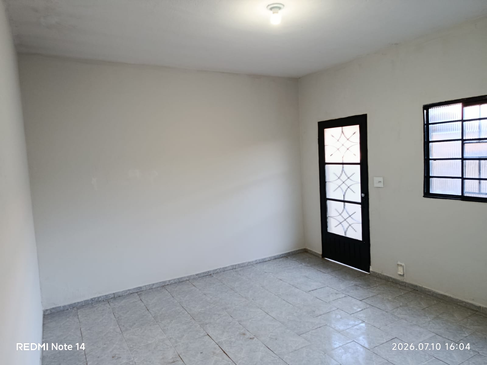 Avenida Goiás, 597 - Fundos - Vila Fátima