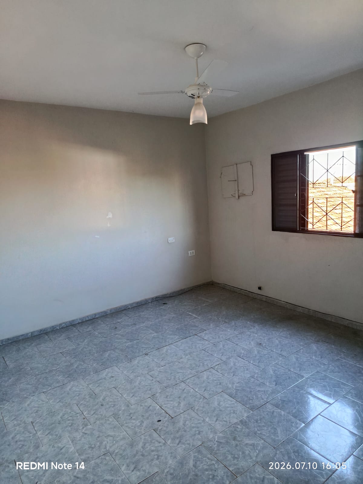 Avenida Goiás, 597 - Fundos - Vila Fátima