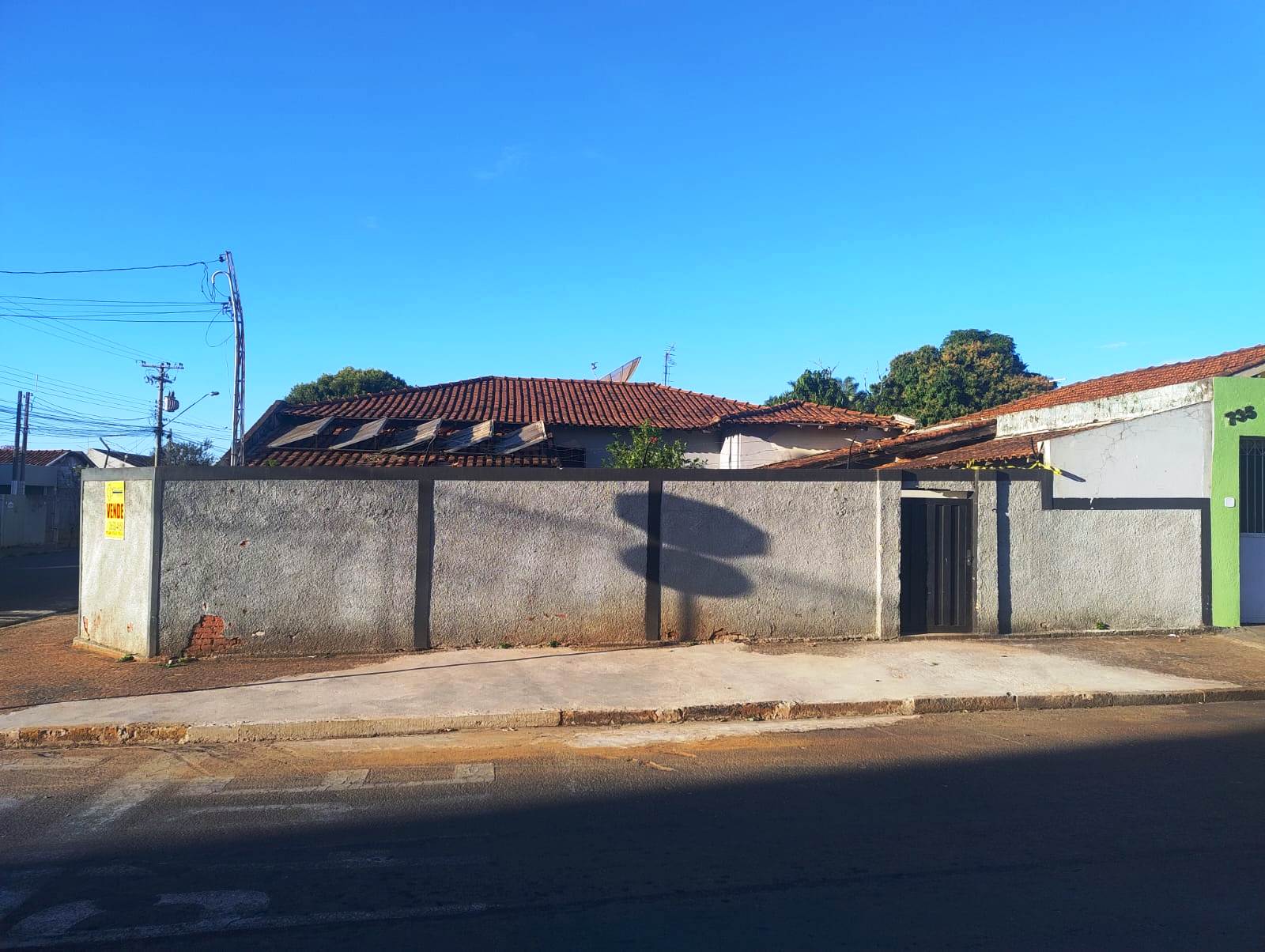 ÓTIMA ESQUINA NO CENTRO, IDEAL PARA CLINICAS E ESCRITÓRIOS
