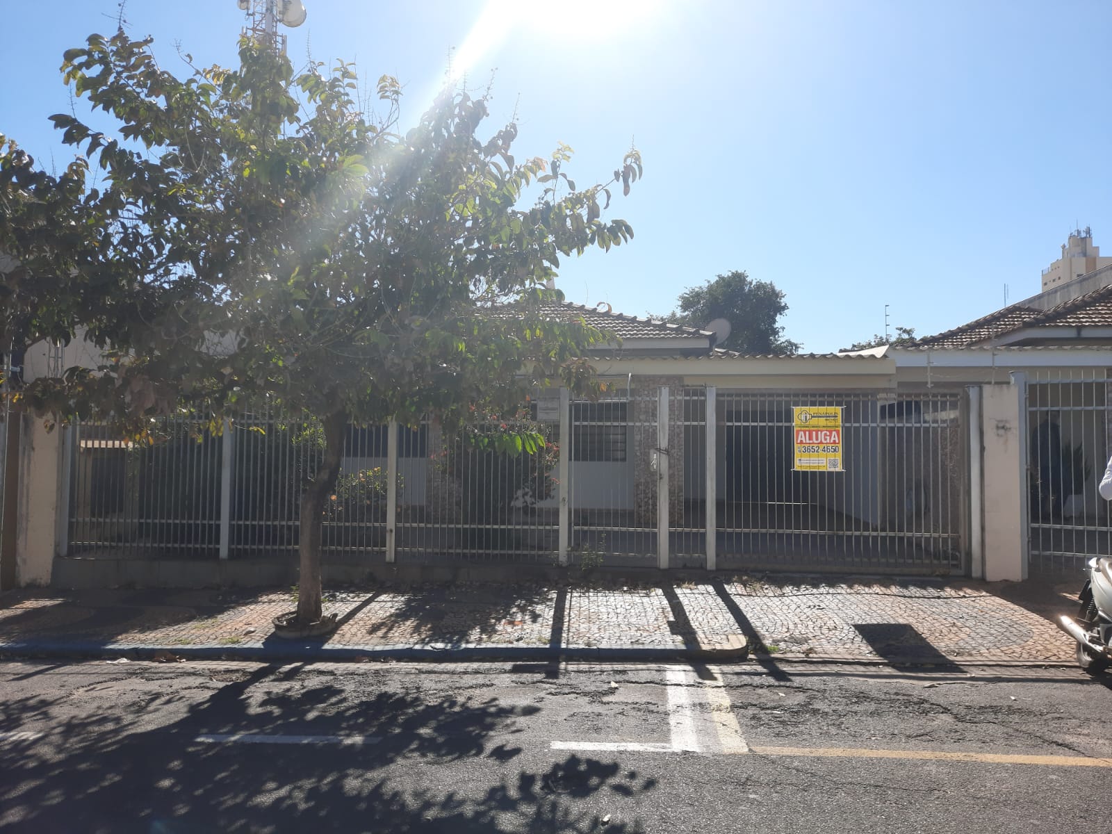 Rua Altino Vaz de Mello, 257 - Centro