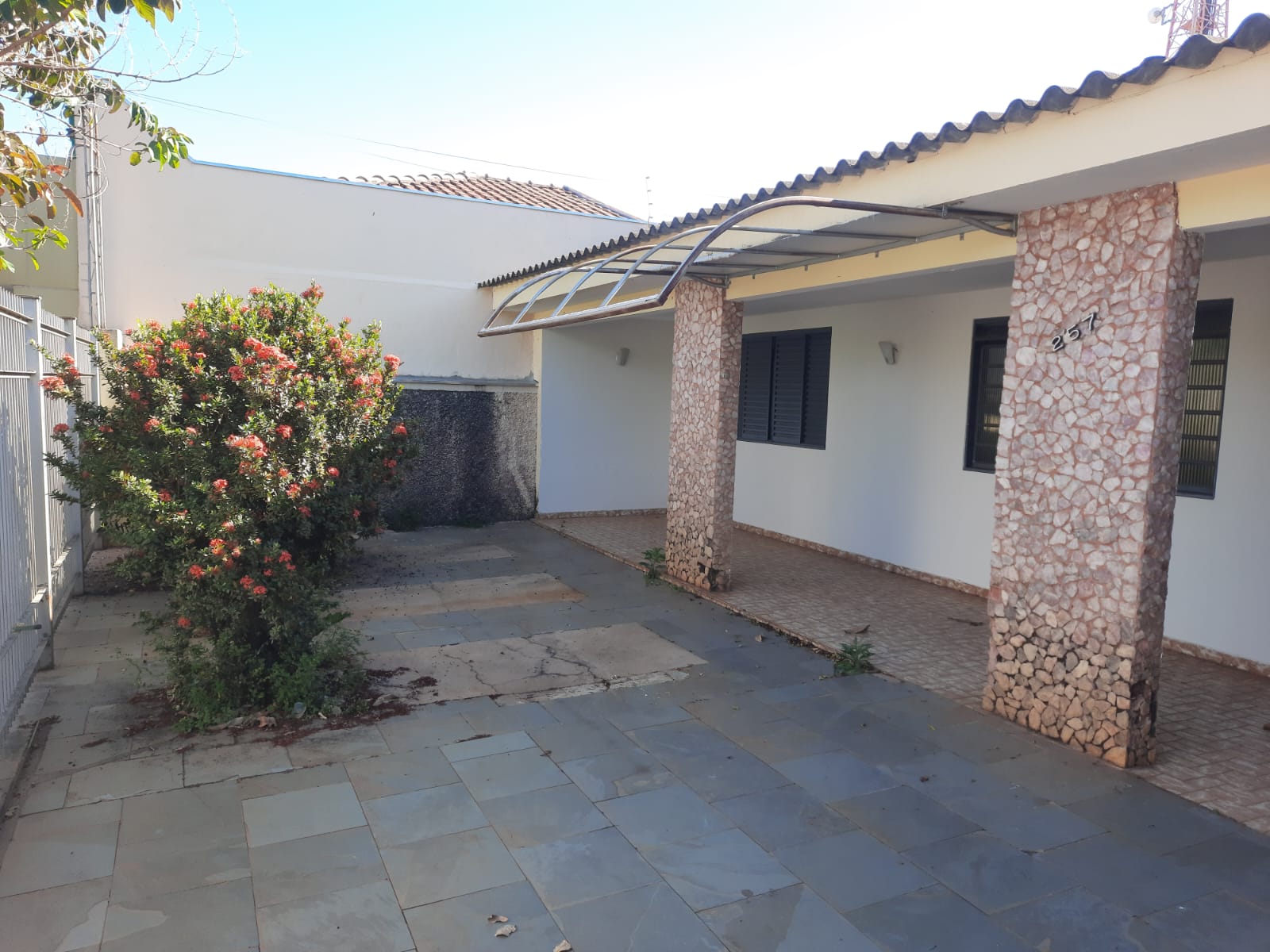 Rua Altino Vaz de Mello, 257 - Centro