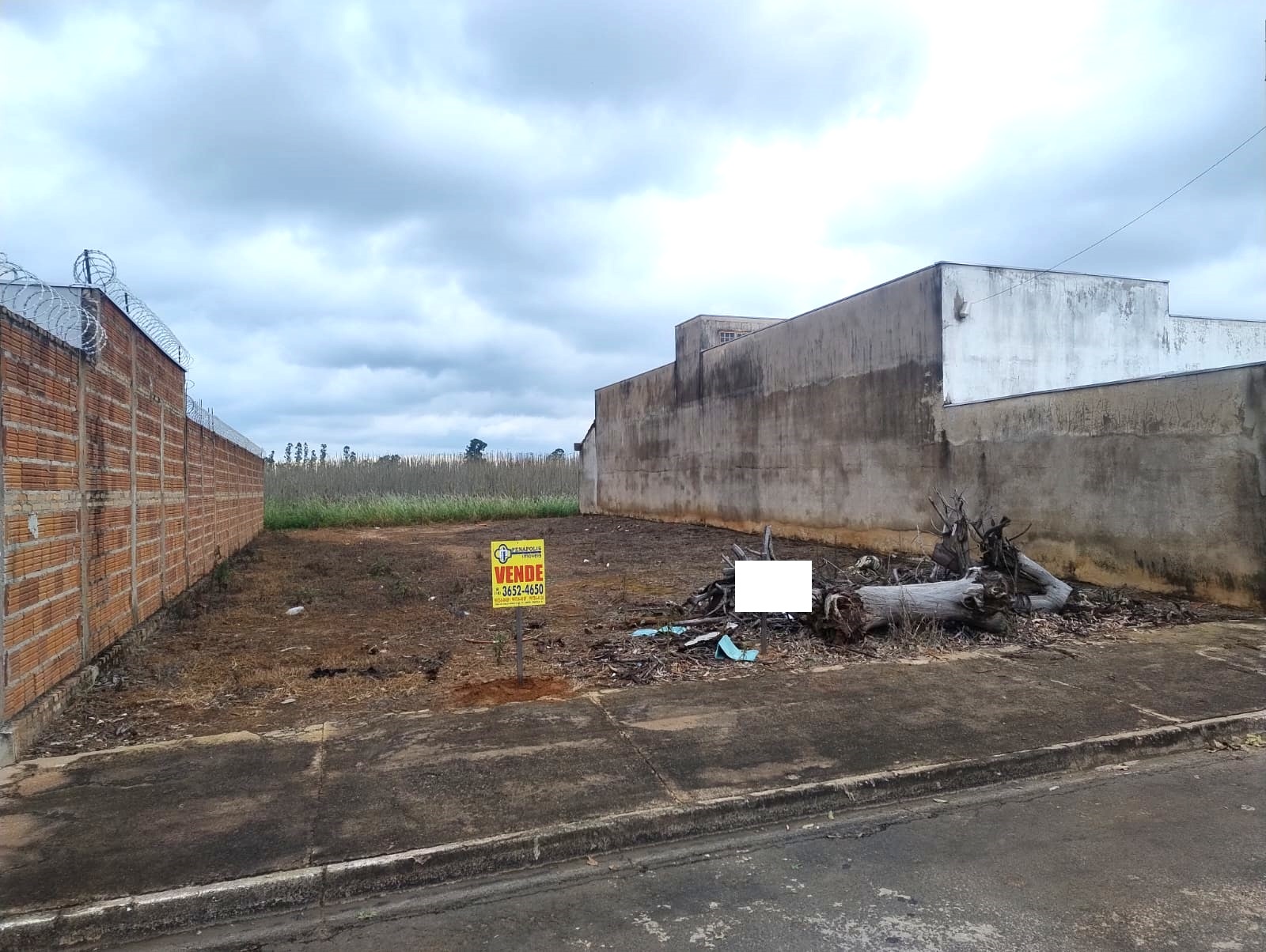ÓTIMO TERRENO NO RESIDENCIAL FLAVIA - RUA EXPEDICIONÁRIO TARQUINIO BERALDO