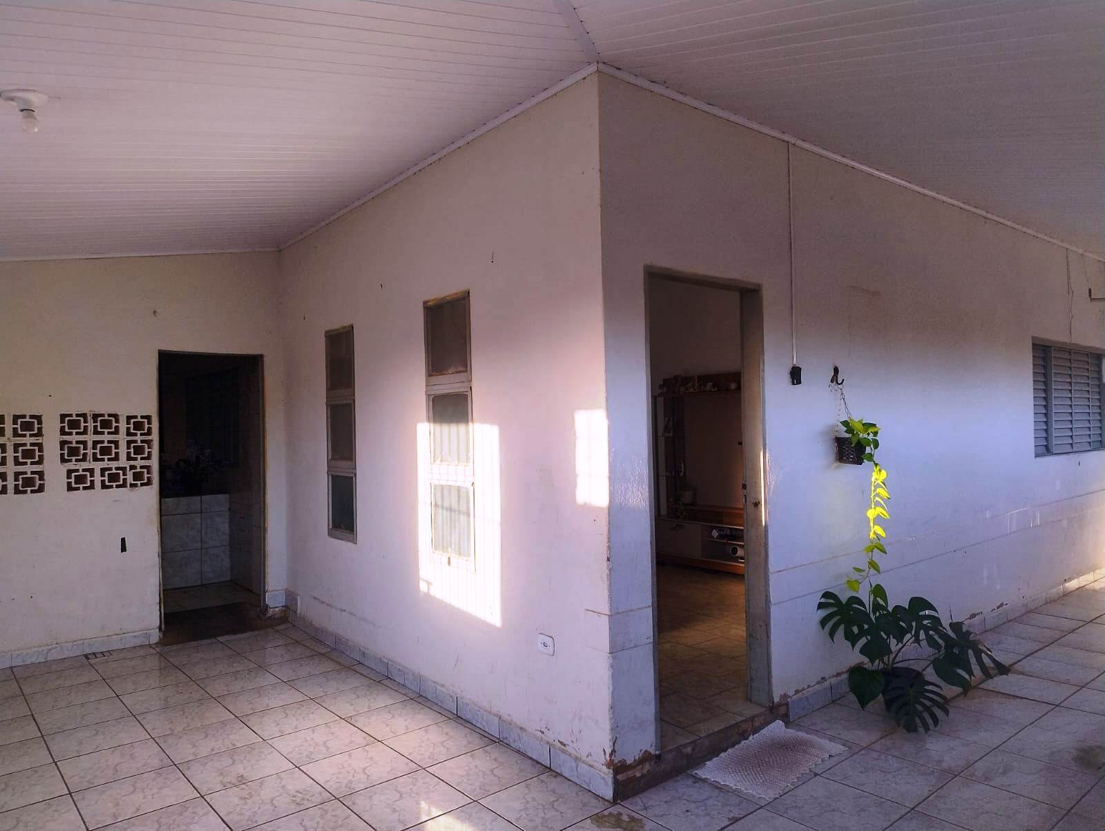 ÓTIMA CASA DE ESQUINA NO COLINA VERDE