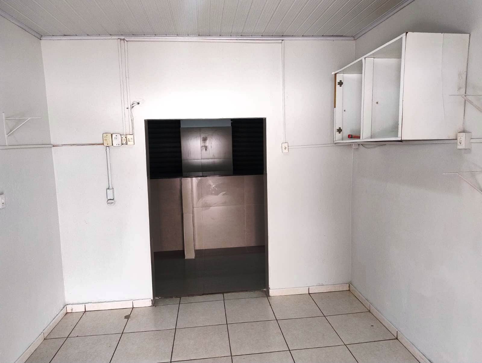 SALÃO COMERCIAL REFORMADO NO JARDIM GUANABARA