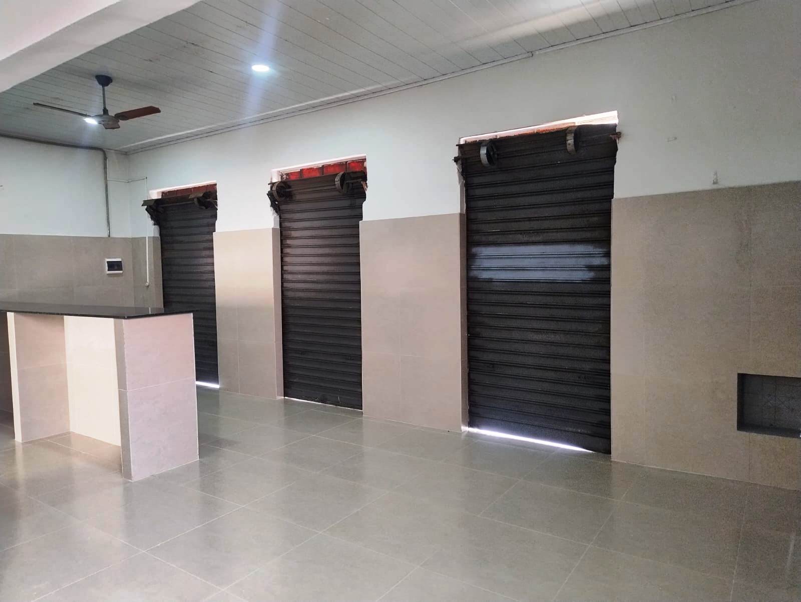 SALÃO COMERCIAL REFORMADO NO JARDIM GUANABARA