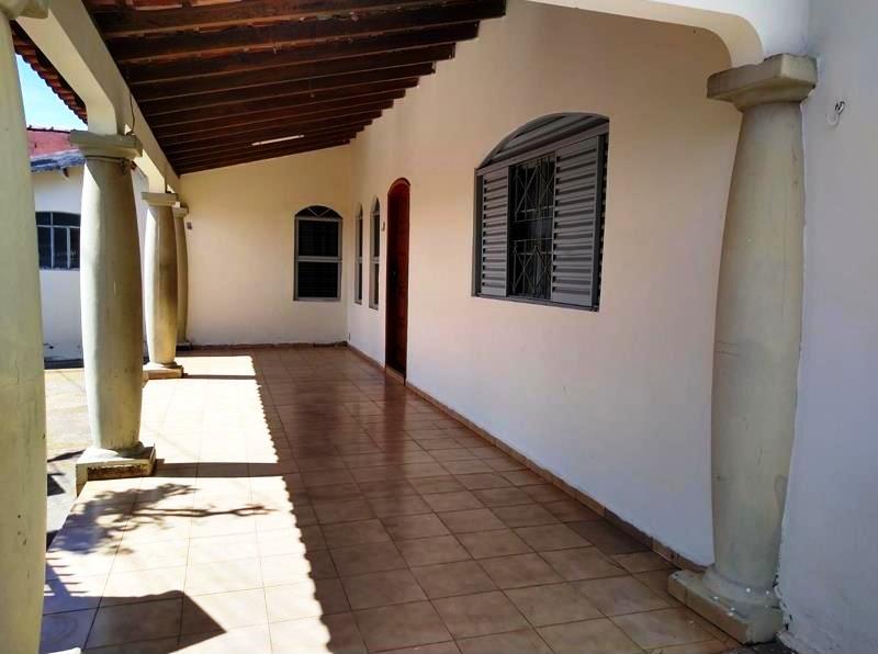 CASA DE ESQUINA NA VILA FORMOSA 