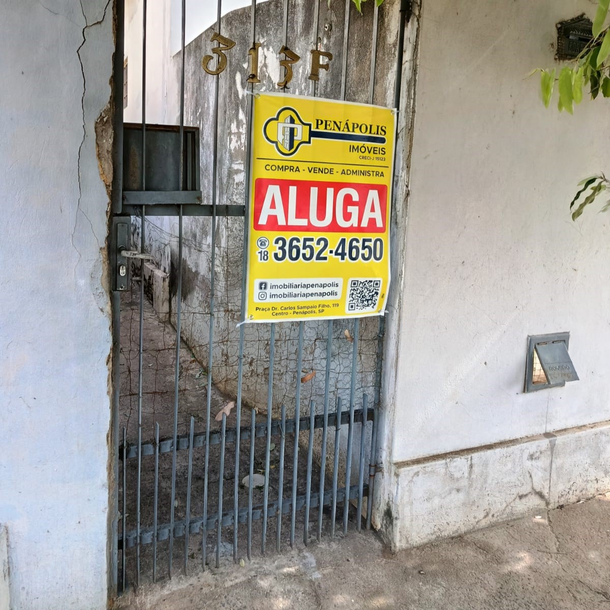 Avenida dos Estudantes, 313 - Fundos - Vila Dona Eugênia