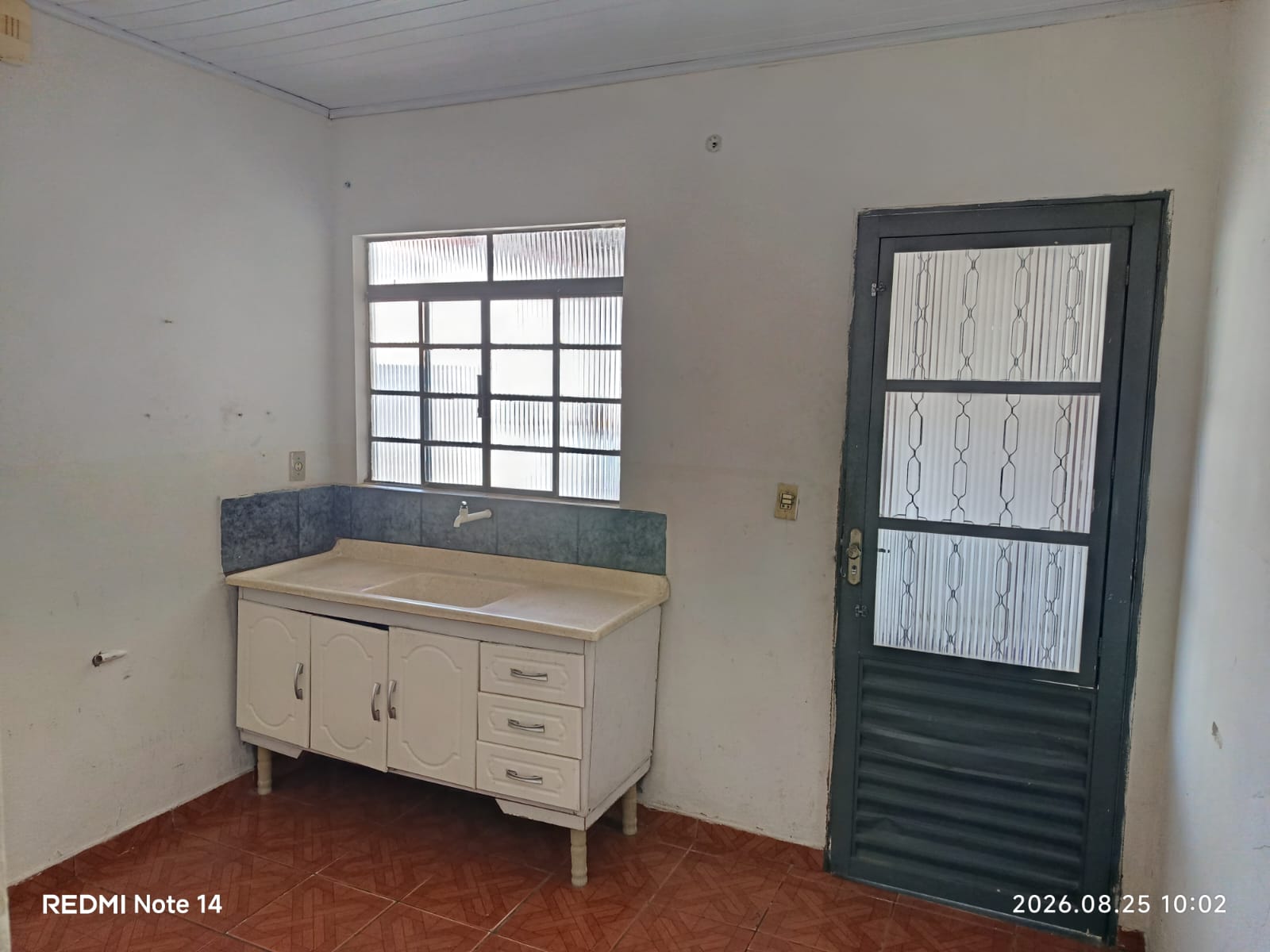Avenida dos Estudantes, 313 - Fundos - Vila Dona Eugênia