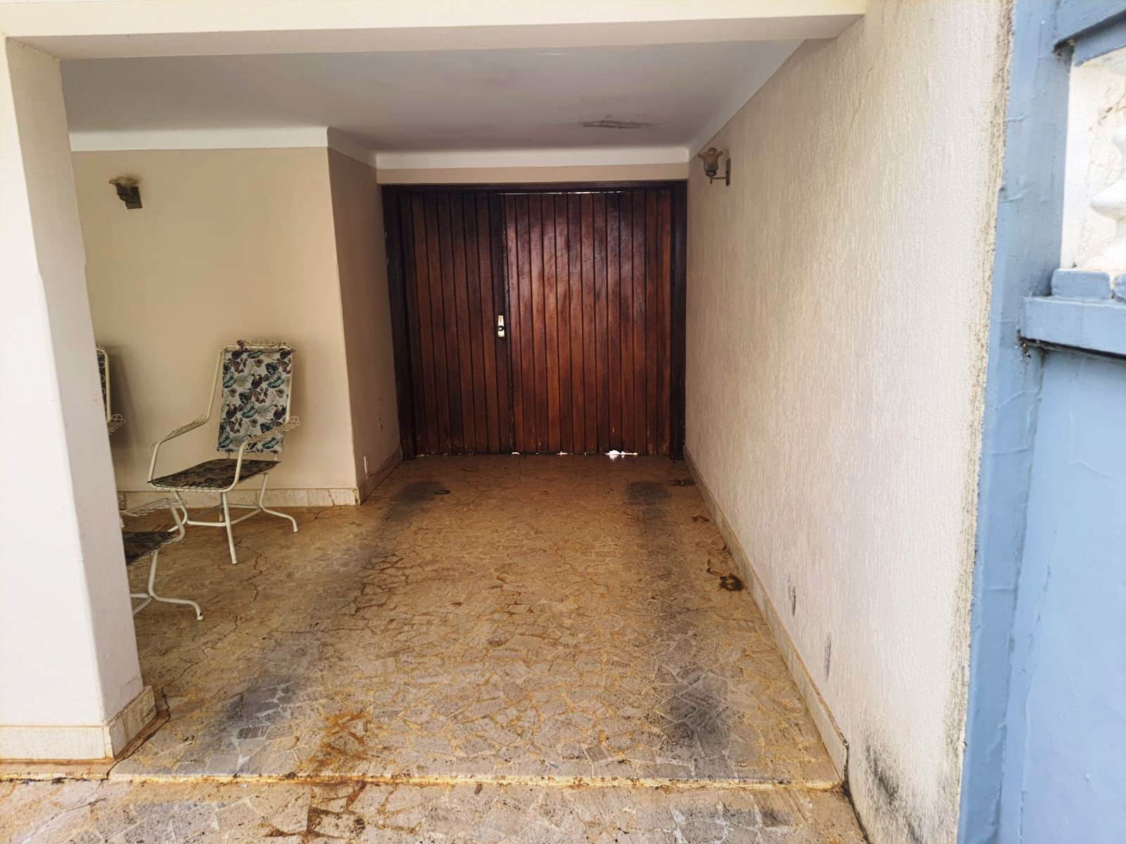 ÓTIMA CASA NO CENTRO 