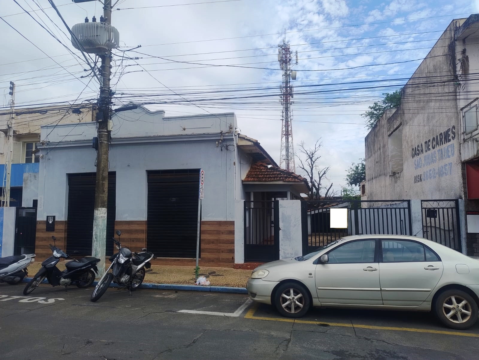 ÓTIMO PONTO COMERCIAL NO CENTRO- AVENIDA EXPEDICIONÁRIO D.G.MARTINS ÓTIMO PONTO COMERCIAL NO CENTRO- AVENIDA EXPEDICIONÁRIO D.G.MARTINS
