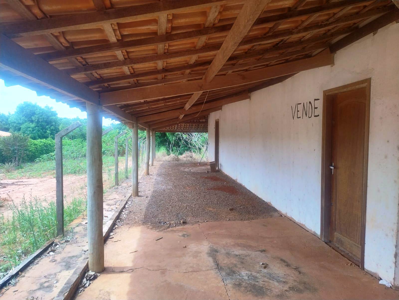 RANCHO EM FASE DE ACABAMENTO NO SAN MARINO