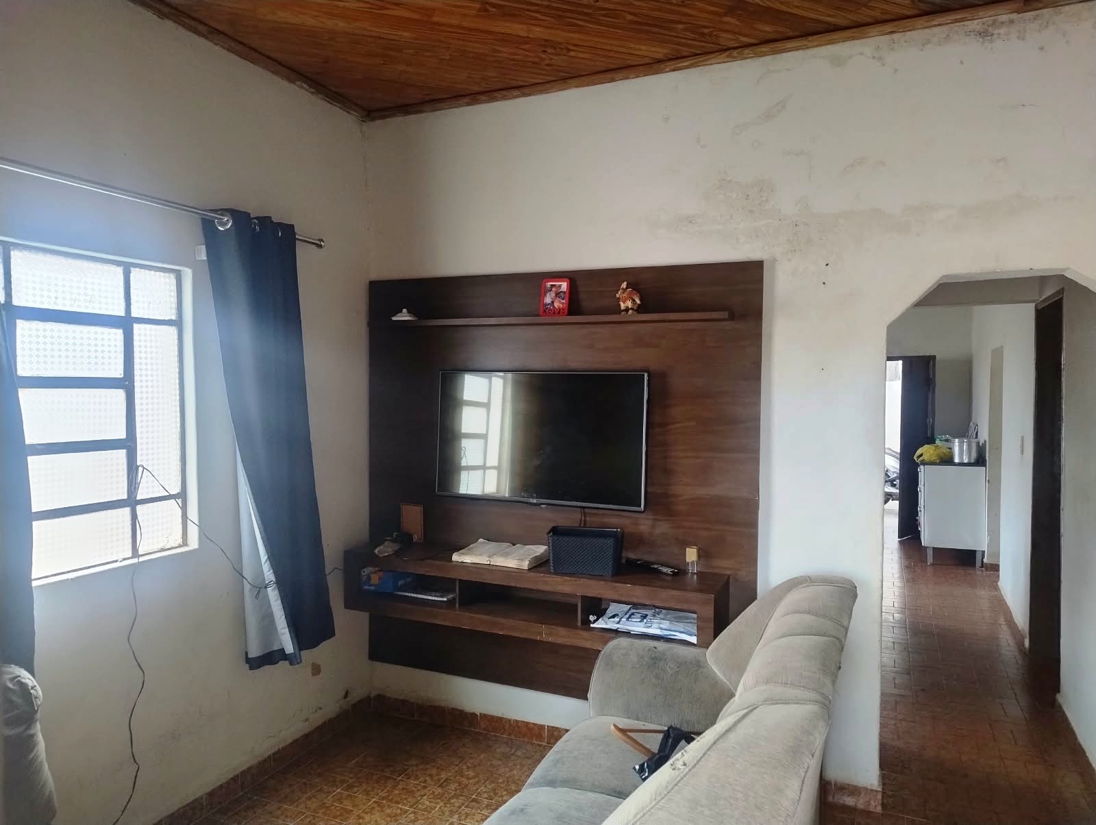 DUAS CASAS NA VILA SÃO JOAQUIM